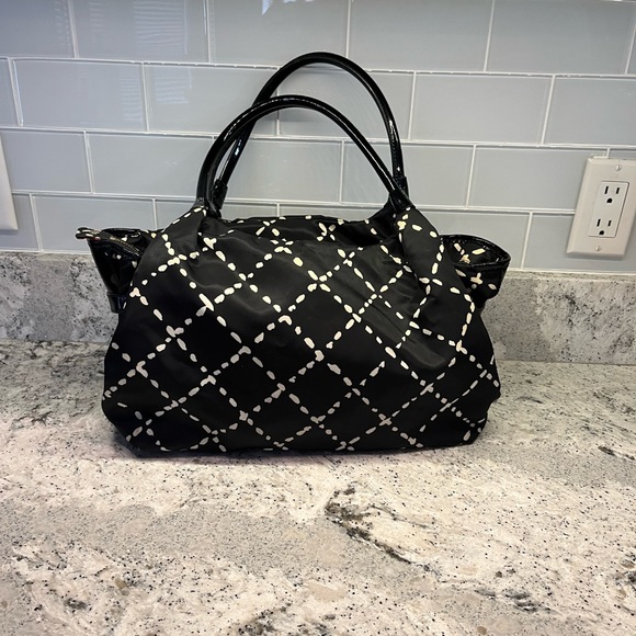 Kate Spade NY "Sew Be It" Stevie Shoulder Hand Bag BLACK CREAM White patent. - Picture 3 of 5